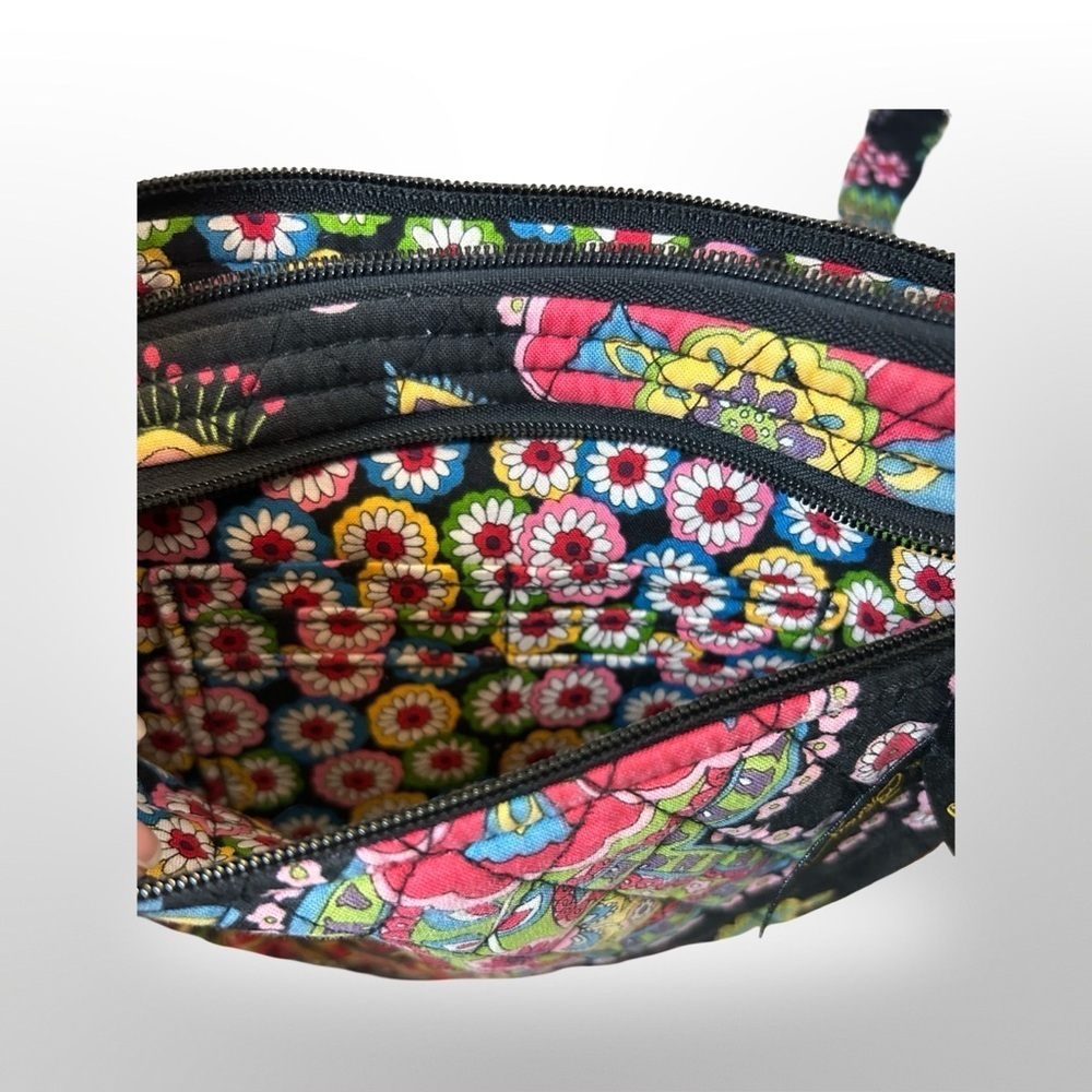Vera Bradley Small Crossbody • With Pocket Card Holder - Picture 7 of 9